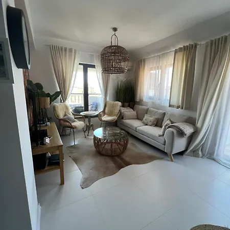 Apartamento двустаен апартамент -бриз *